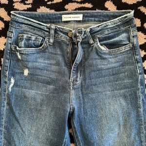 Flying monkey skinny capris